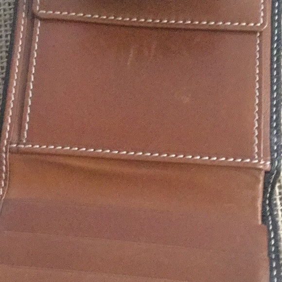 Kate Spade Wallet - Picture 3 of 3